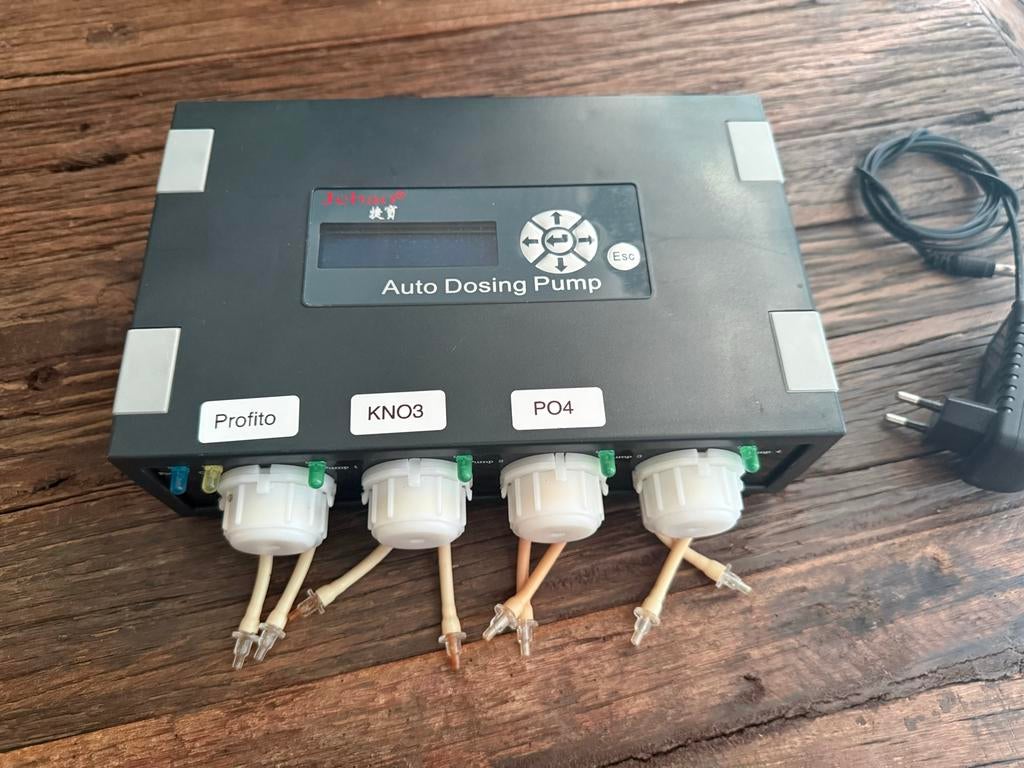 Jebao Auto Dosing Pump – 4 kanaals, Ophalen of Verzenden, Zo goed als nieuw