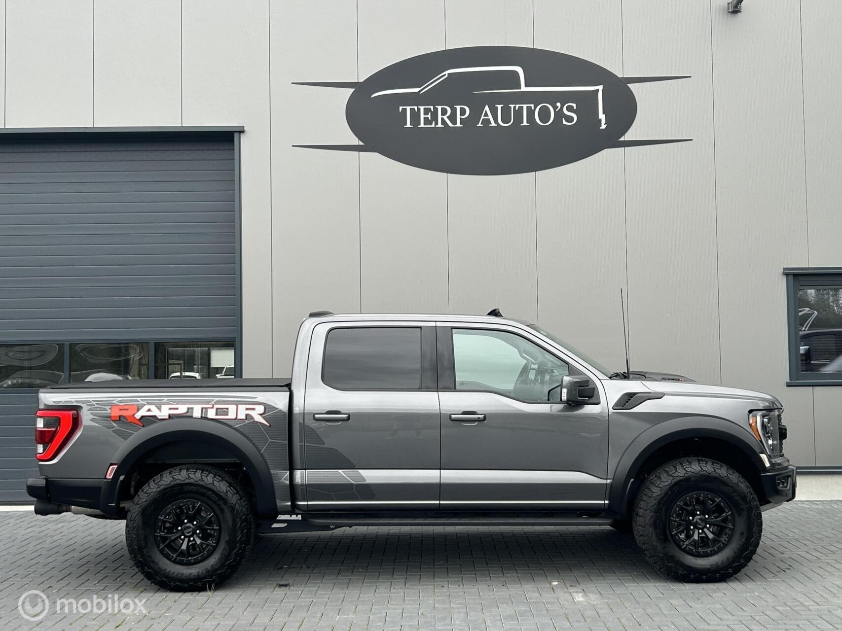 Ford F150 Raptor R 5.2 V8 Supercharged 711pk Prins Lpg, Auto's, Automaat, Dealer onderhouden, Gebruikt, 2851 kg
