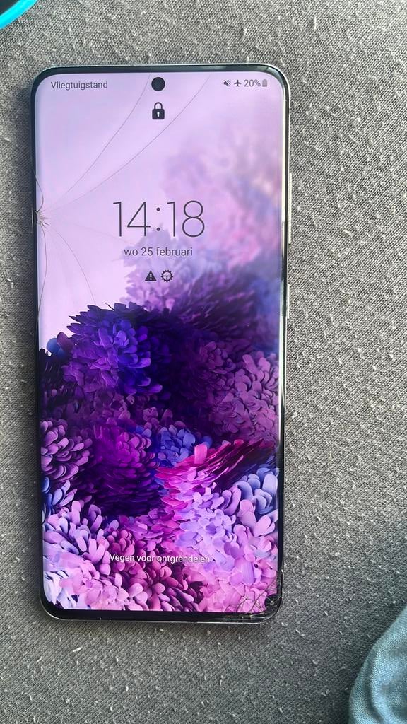 Samsung s20 e sim toutch screen defect, Galaxy S20, Zwart, Ophalen of Verzenden, Zo goed als nieuw