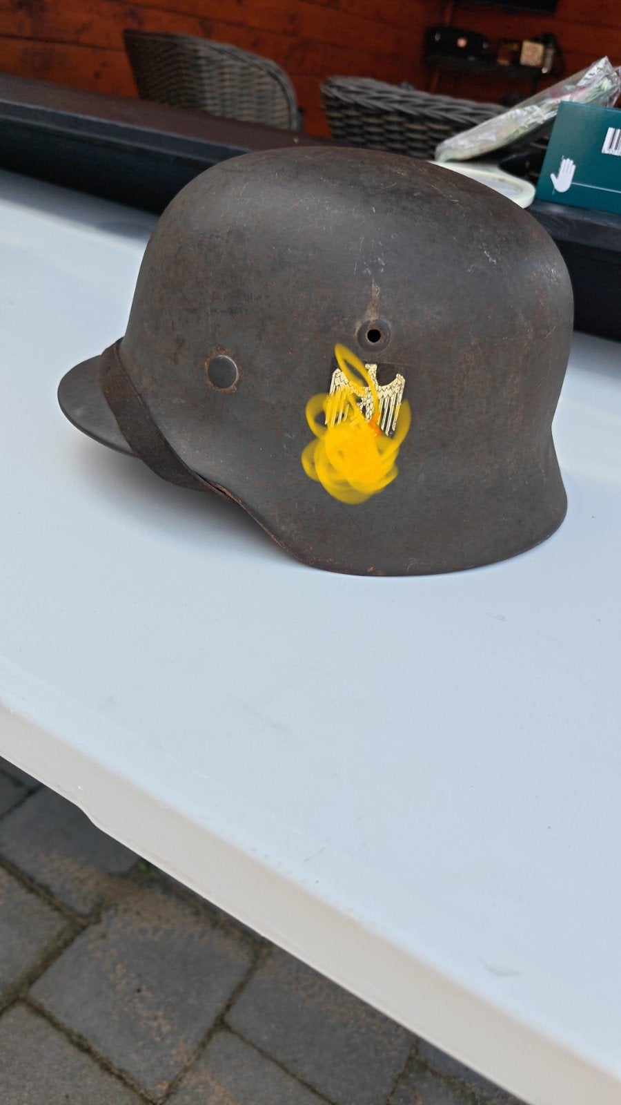 M40 Duitse helm met productie fout, Ophalen of Verzenden, Duitsland, Helm of Baret
