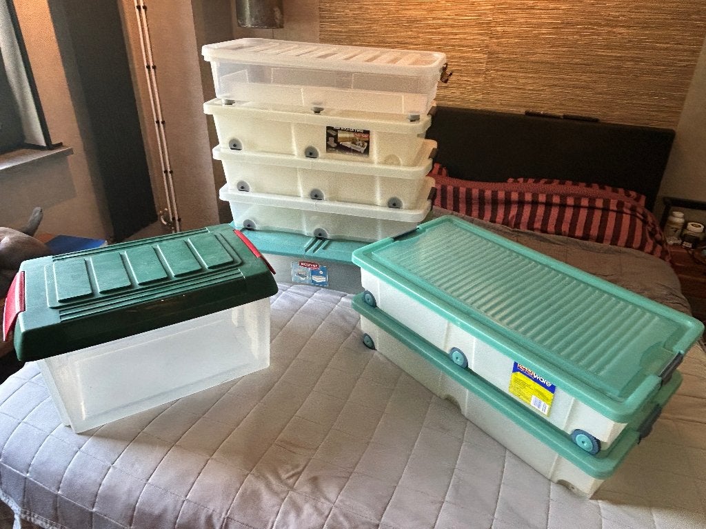 Partij grote kunststof opbergboxen, Ophalen, Minder dan 35 cm, Doos, Gebruikt
