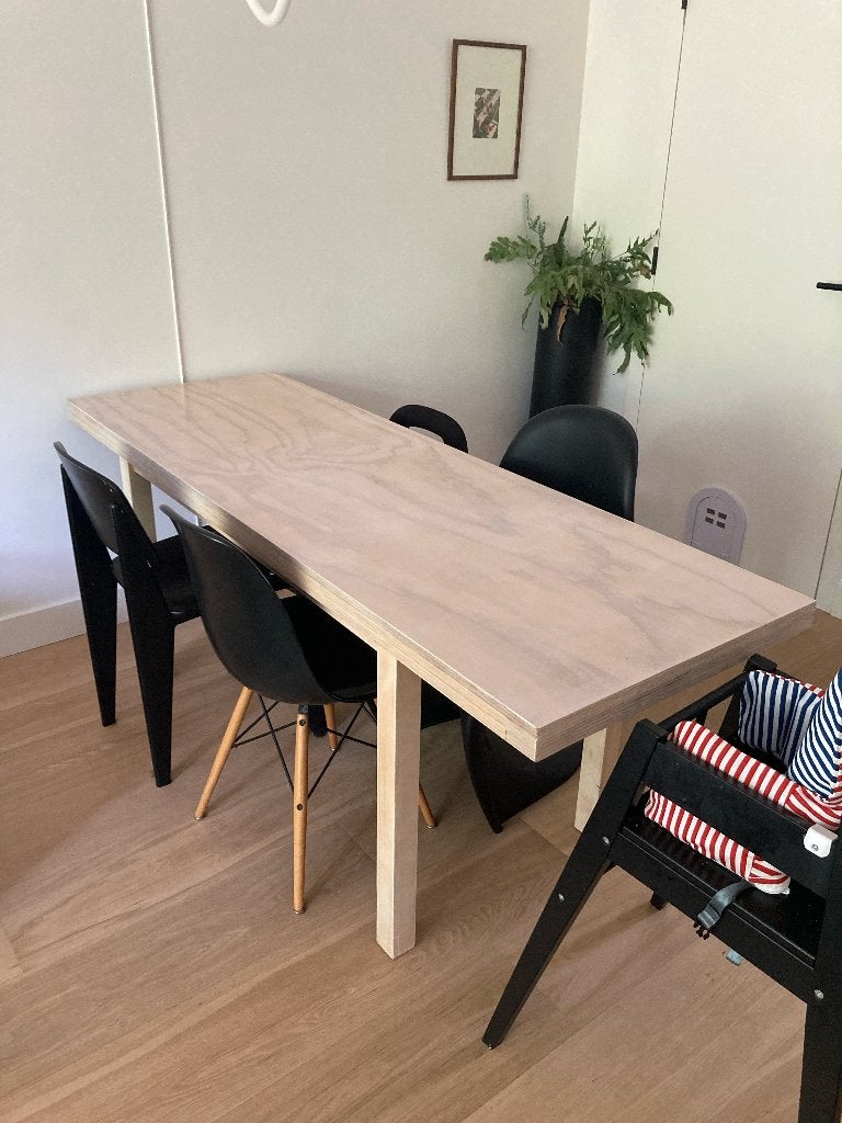 Op maat gemaakte eettafel – minimalistisch design, Ophalen, 50 tot 100 cm, Zo goed als nieuw, Vijf personen of meer