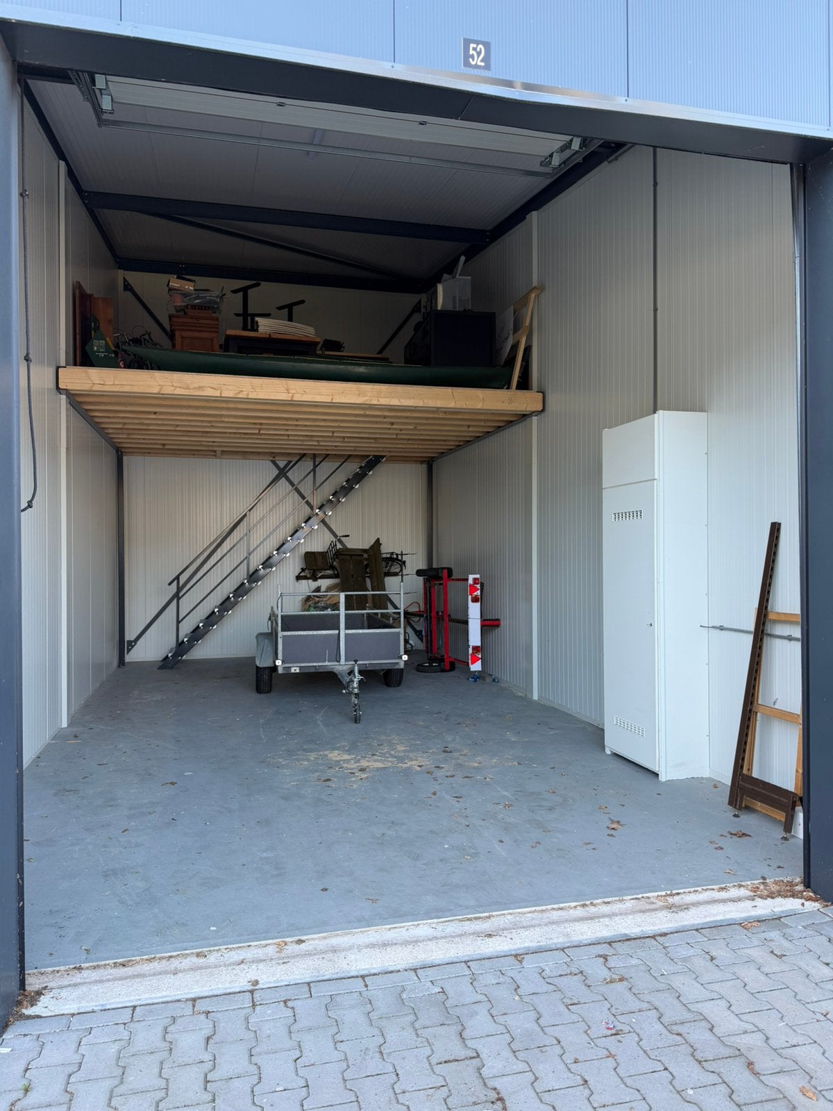 Te huur: Loods 75 m² in Joure - Beschikbaar per 1 nov, Ophalen of Verzenden