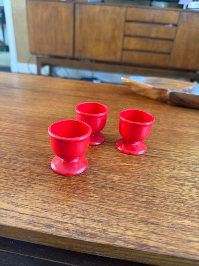 3 Vintage Emsa Rode Eierdopjes, Ophalen of Verzenden, Gebruikt