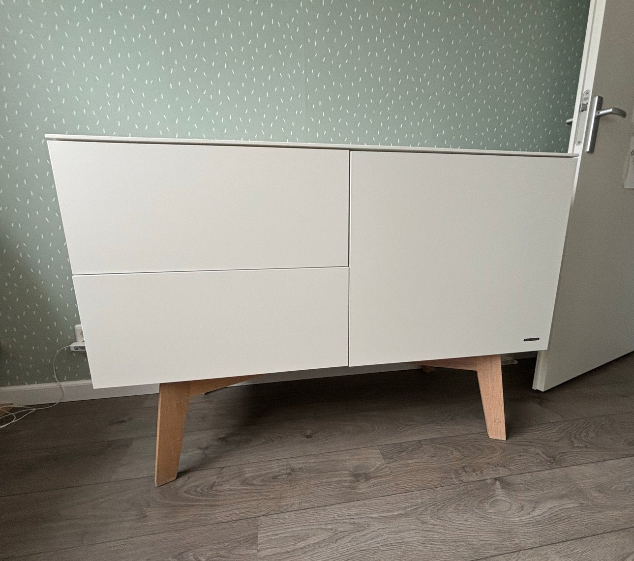 Kidsmill Sixties Commode met 2 lades en legplank, Kinderen en Baby's, Kinderkamer | Commodes en Kasten, Ophalen, Gebruikt, 50 tot 70 cm