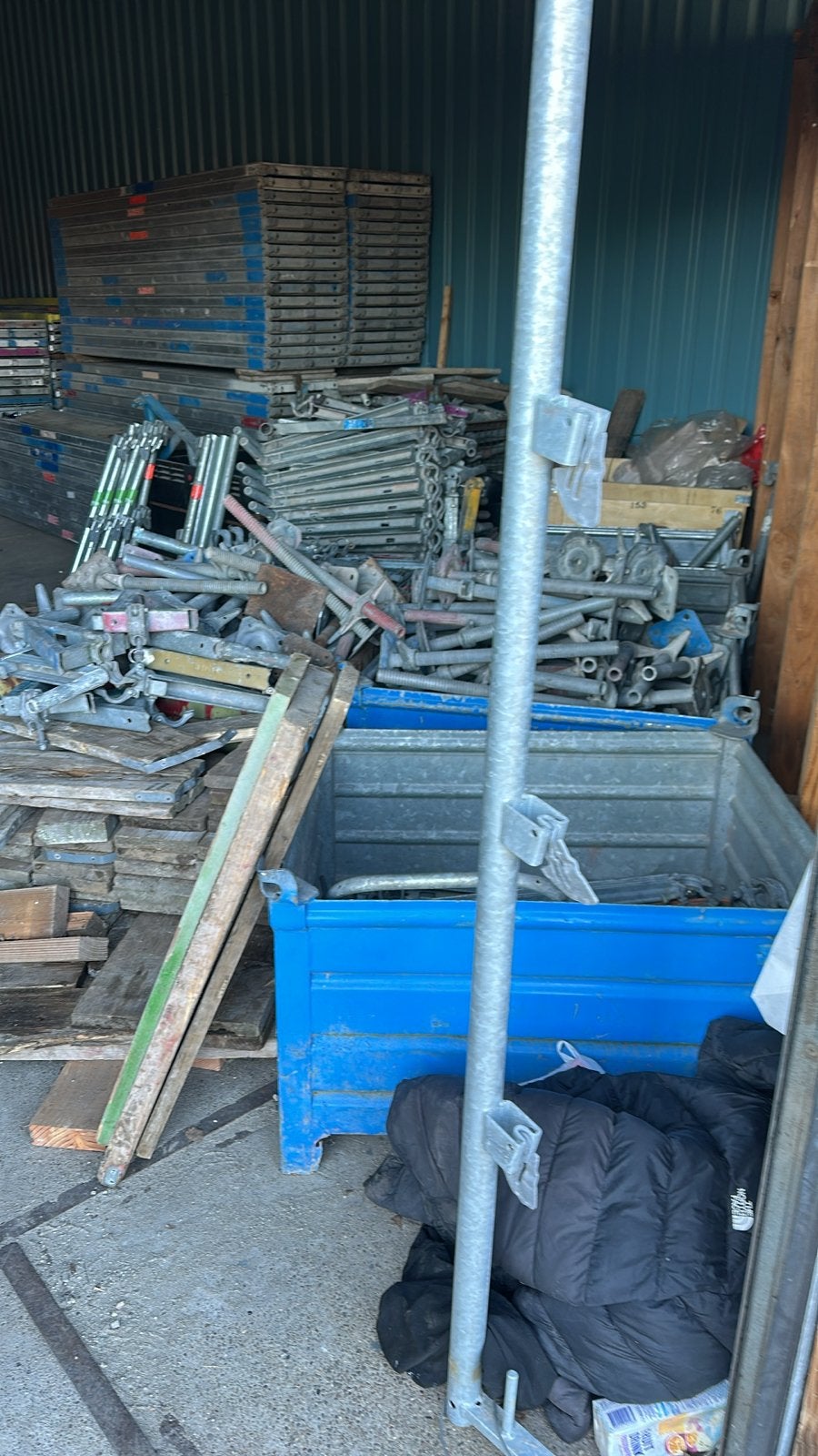Blitz steiger te koop 3000m2, Ophalen, Gebruikt, Gevelsteiger, 5 meter of hoger