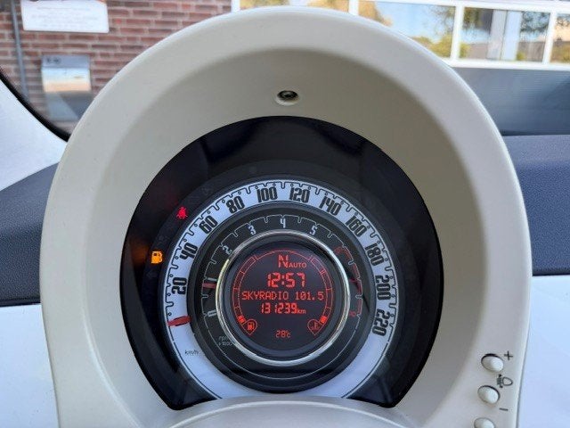 Foto 25 van Fiat 500 C 1.2 Lounge cabriolet automaat / bj.2011 / kleur: