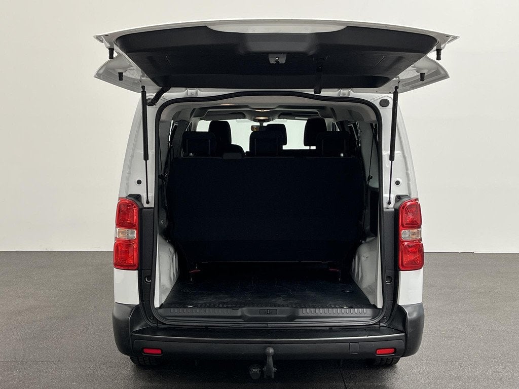 Toyota PROACE Shuttle 1.5 D-4D Cool Comfort Long 9persoons P, Auto's, Toyota, Stof, Euro 6, ProAce, Wit