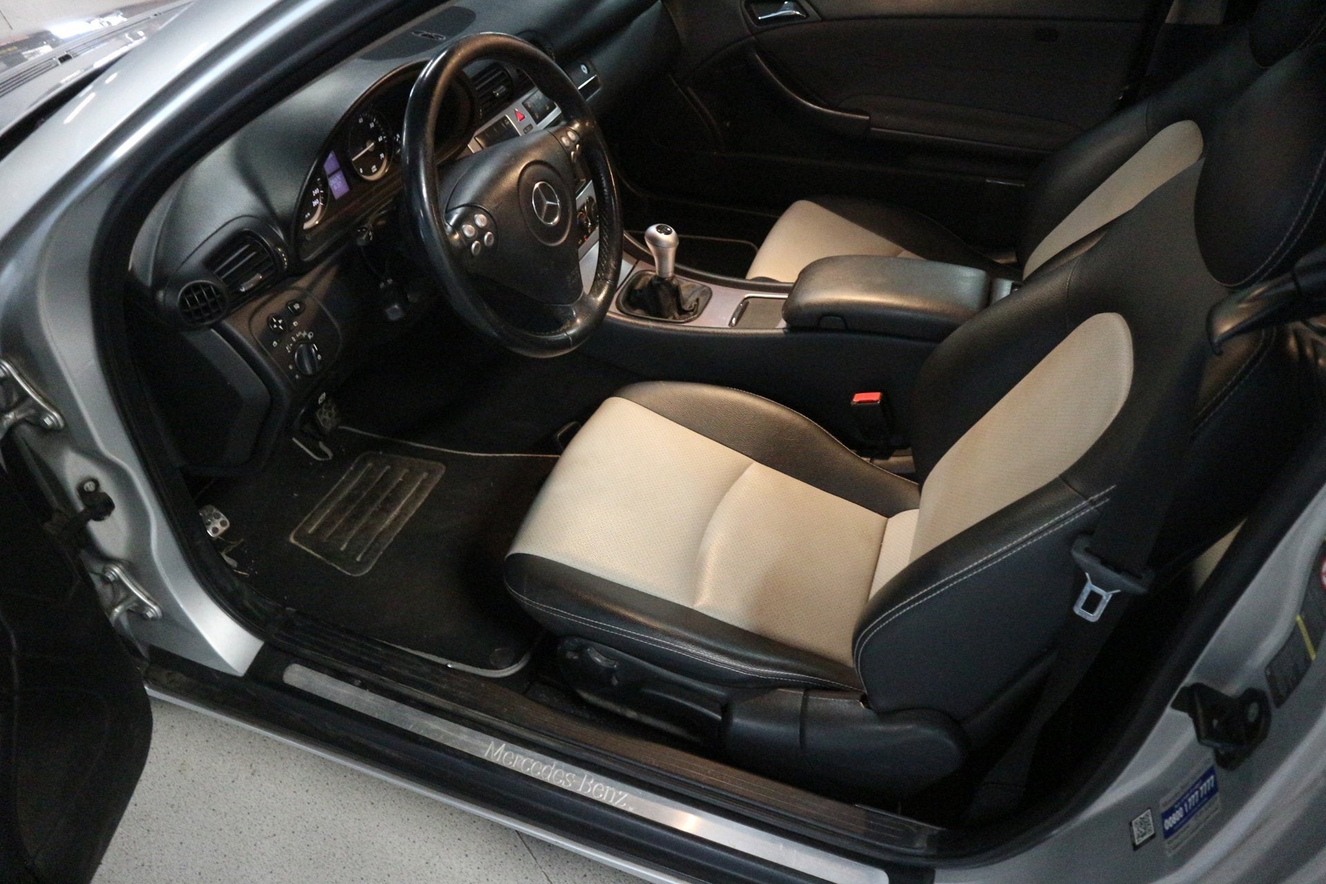 Mercedes-Benz C-klasse Sportcoupé 160 / NAP / FULL SERVICE, Auto's, Mercedes-Benz, Gebruikt, 4 cilinders, 4 stoelen, 1796 cc