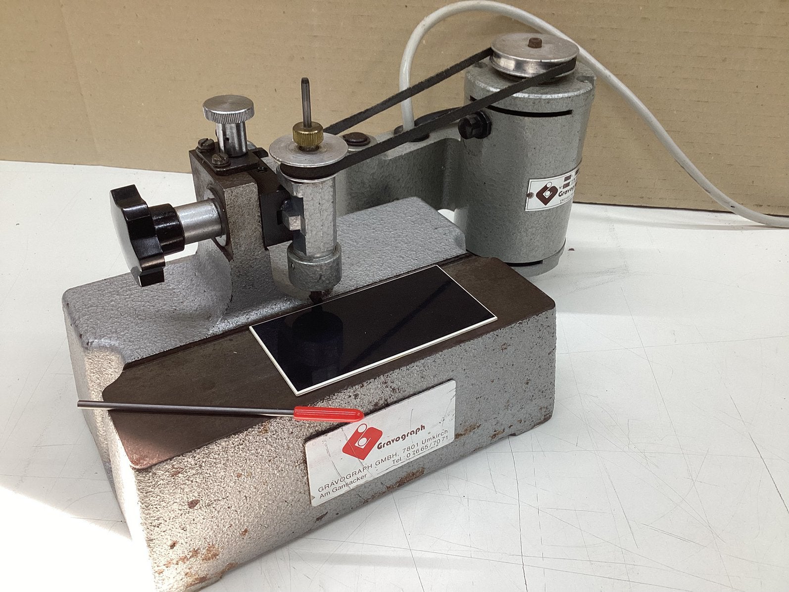 Gravograph Freesmachine. Facetteermachine  Juwelier, Ophalen of Verzenden, Zo goed als nieuw, Elektrisch, Tuinfrees
