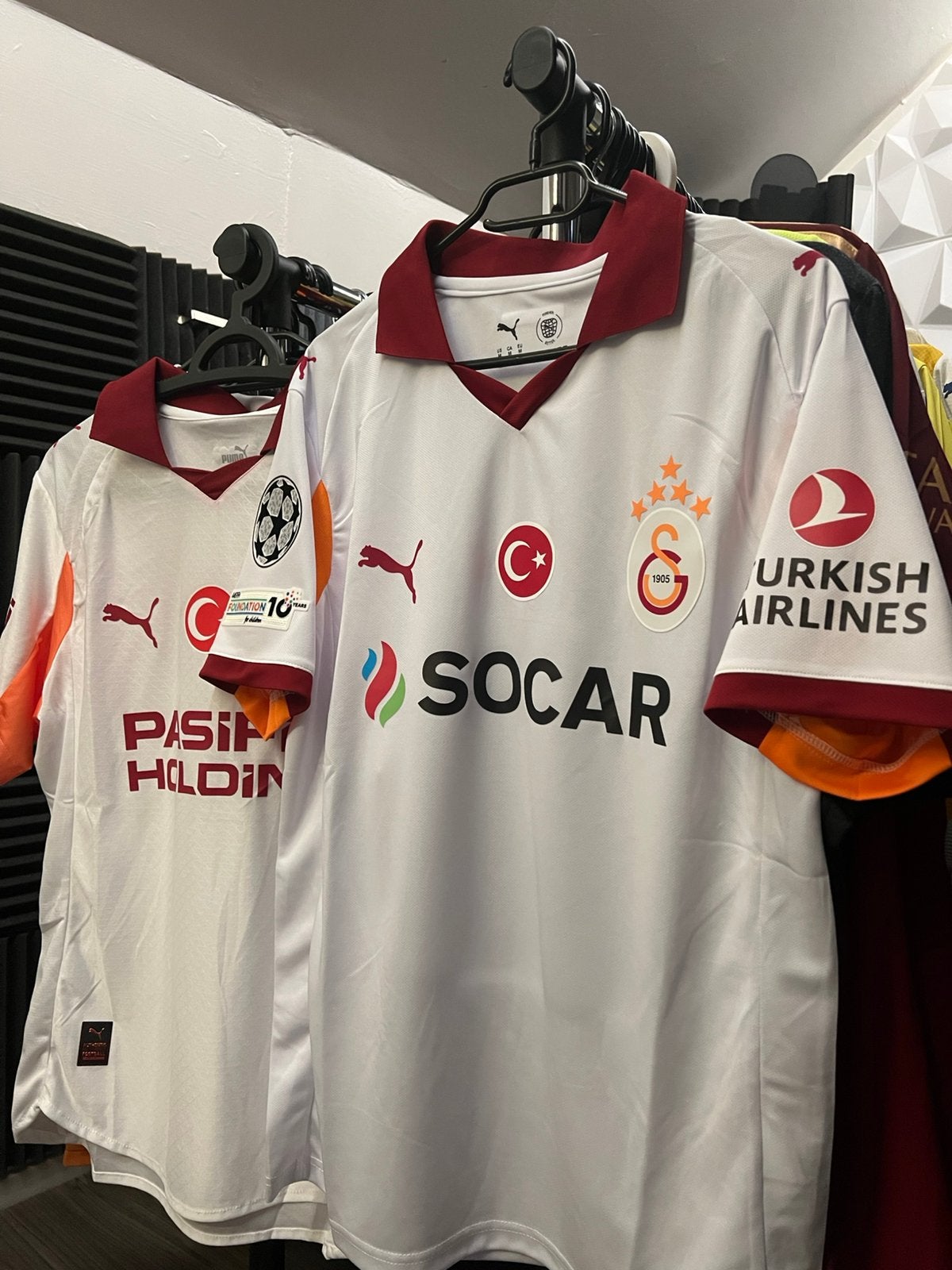 Galatasaray Uitshirt 2025/2026 – UITVERKOOP!, Ophalen of Verzenden, Nieuw, Buitenlandse clubs, Shirt