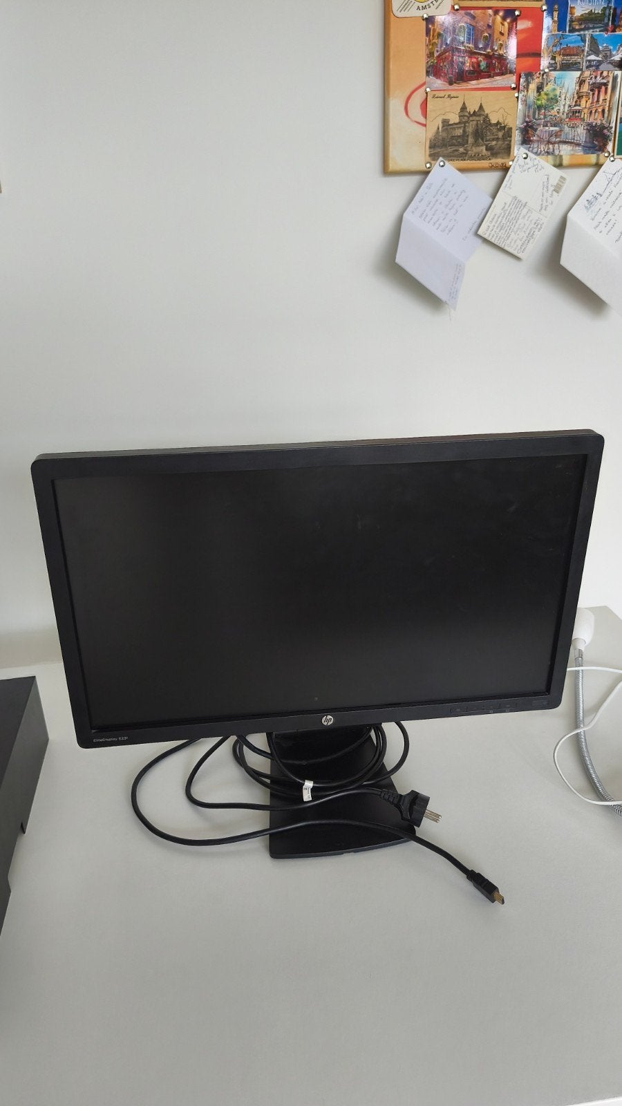 MUST GO 23inches HP Elite display, Computers en Software, Monitoren, Ophalen, DVI, IPS, Full HD