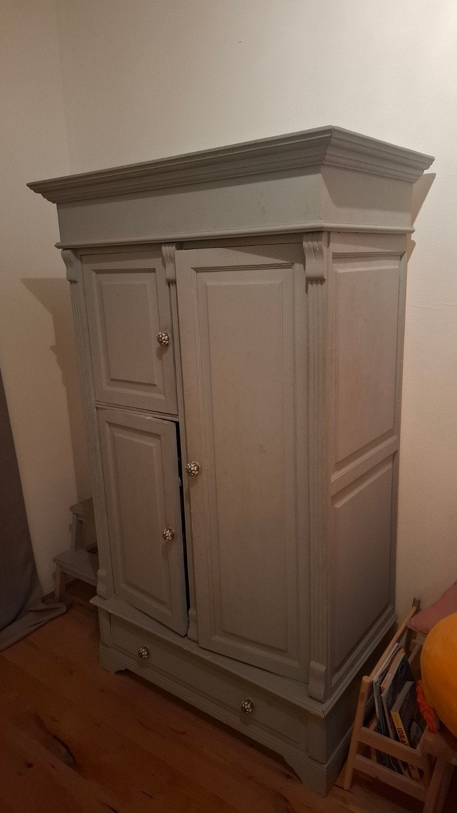 Mooie houten kinderkast 110x60x180. Landelijke stijl, Ophalen, Gebruikt, Kast, 50 tot 70 cm