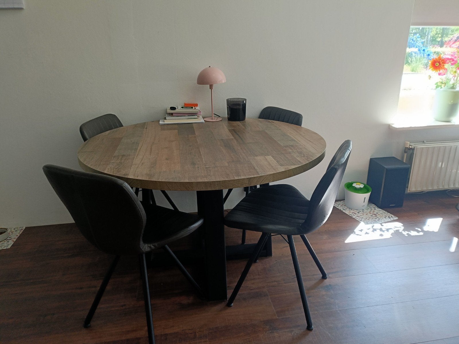 Ronde eettafel 1.30m diameter, Ophalen, Gebruikt, Rond, Vijf personen of meer