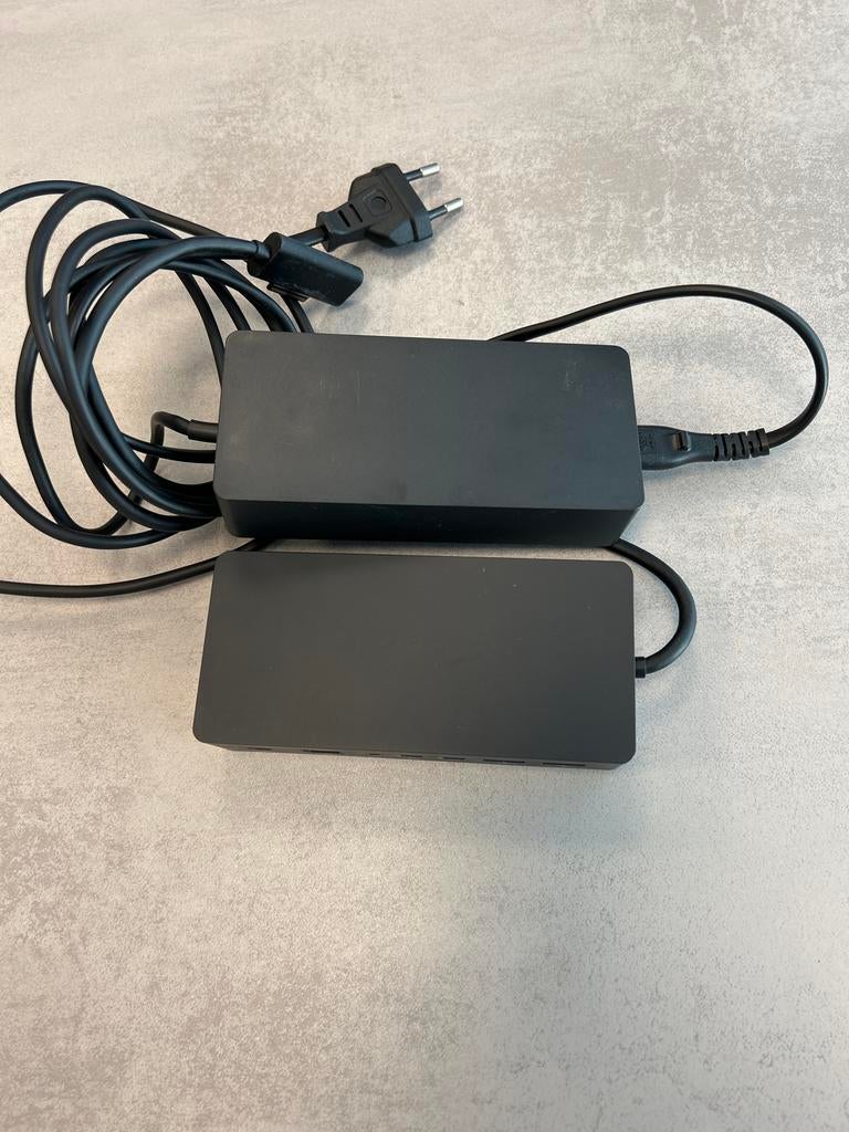 Microsoft Surface Docking Station - Uitbreid uw connectivite, Ophalen of Verzenden, Zo goed als nieuw, Docking station, Laptop