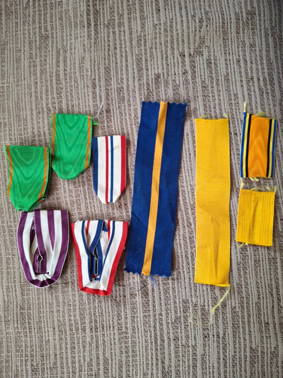 Rest stukken medaille lint, Ophalen of Verzenden, Landmacht, Nederland, Lintje, Medaille of Wings