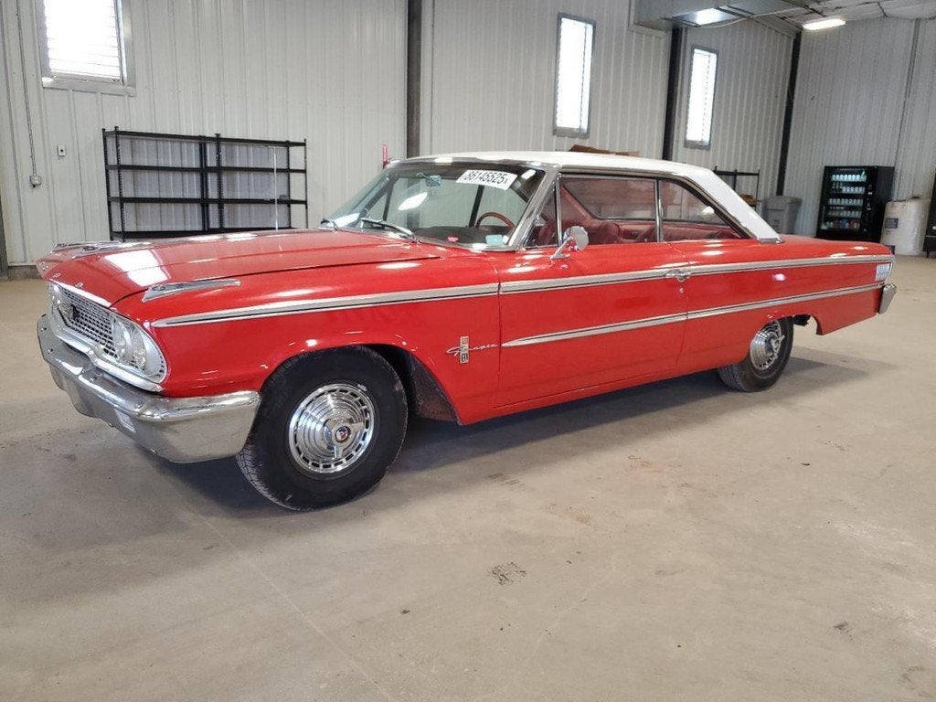 Ford Galaxie 500 XL FASTBACK (bj 1963, automaat), Leder, Ford, 5 stoelen, Lederen bekleding