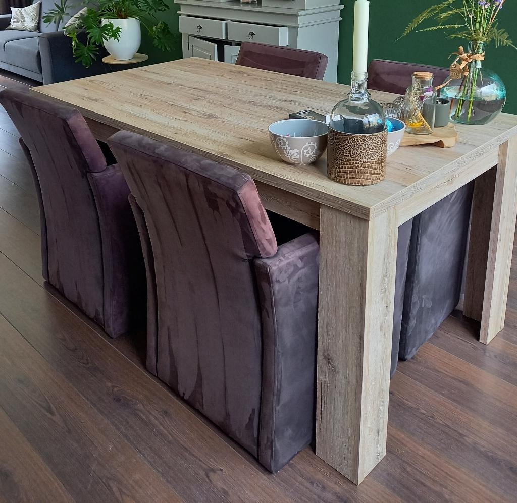 Eettafel (uitschuifbaar), Huis en Inrichting, Tafels | Eettafels, Gebruikt, 50 tot 100 cm, 150 tot 200 cm, Vier personen, Rechthoekig