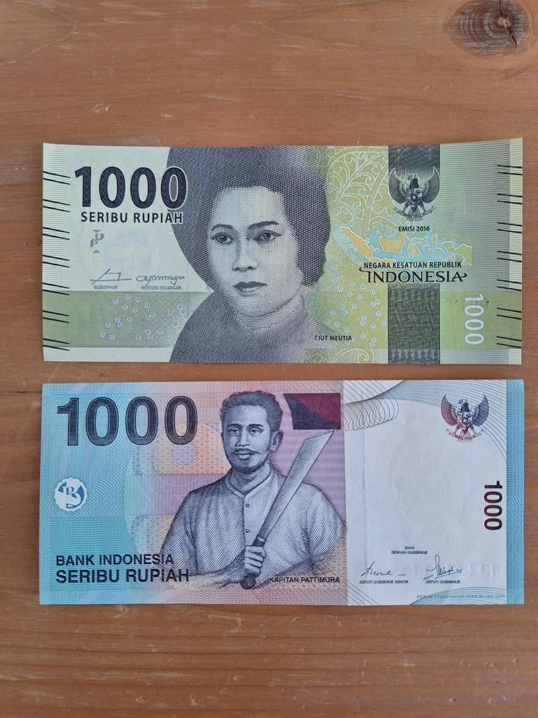 Set van 2 Indonesische 1000 Rupiah biljetten, Postzegels en Munten, Bankbiljetten | Azië, Ophalen of Verzenden, Zuidoost-Azië