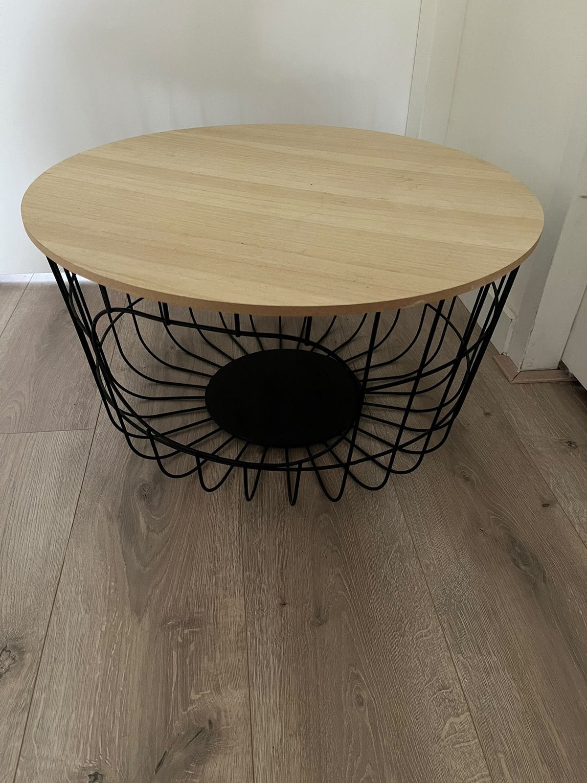 Salontafel / kastje rond, Ophalen, 50 – 75, Rond, 50 tot 100 cm