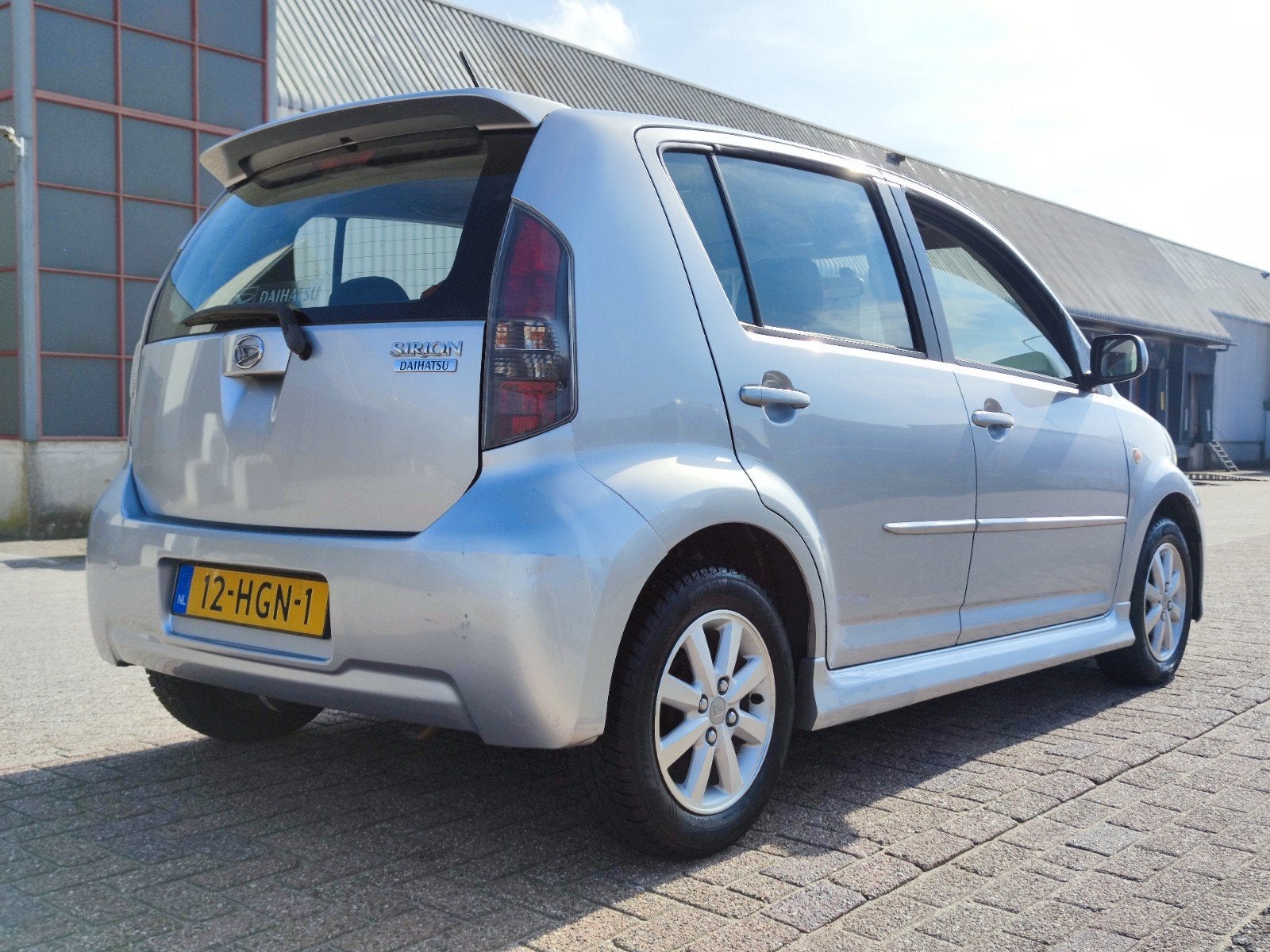 Daihatsu Sirion Sport 1.5i 16V Automaat 79.000km NAP!!! 2008, Auto's, 1000 kg, Zilver of Grijs, 955 kg, 5 stoelen