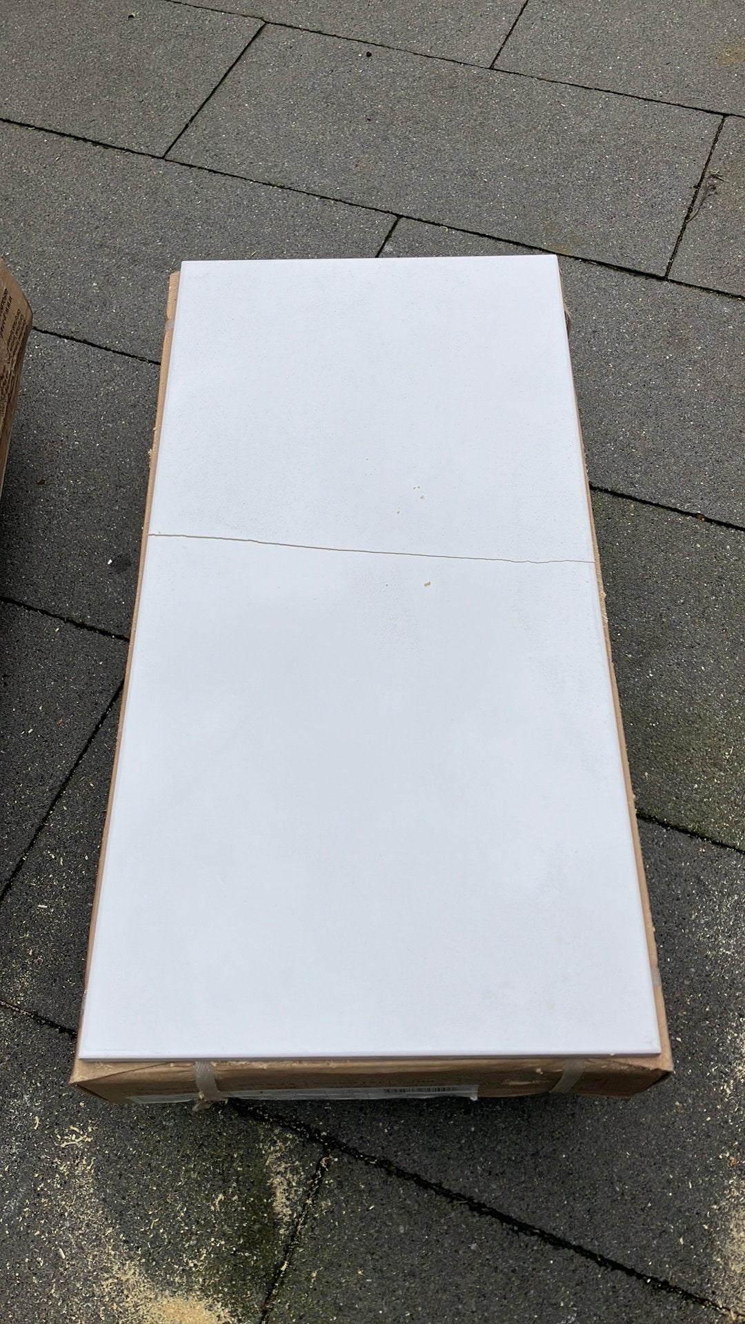 9 tegels wit 30 x 60 (1 gebroken), Doe-het-zelf en Verbouw, Ophalen, Nieuw, Minder dan 5 m², 20 tot 40 cm