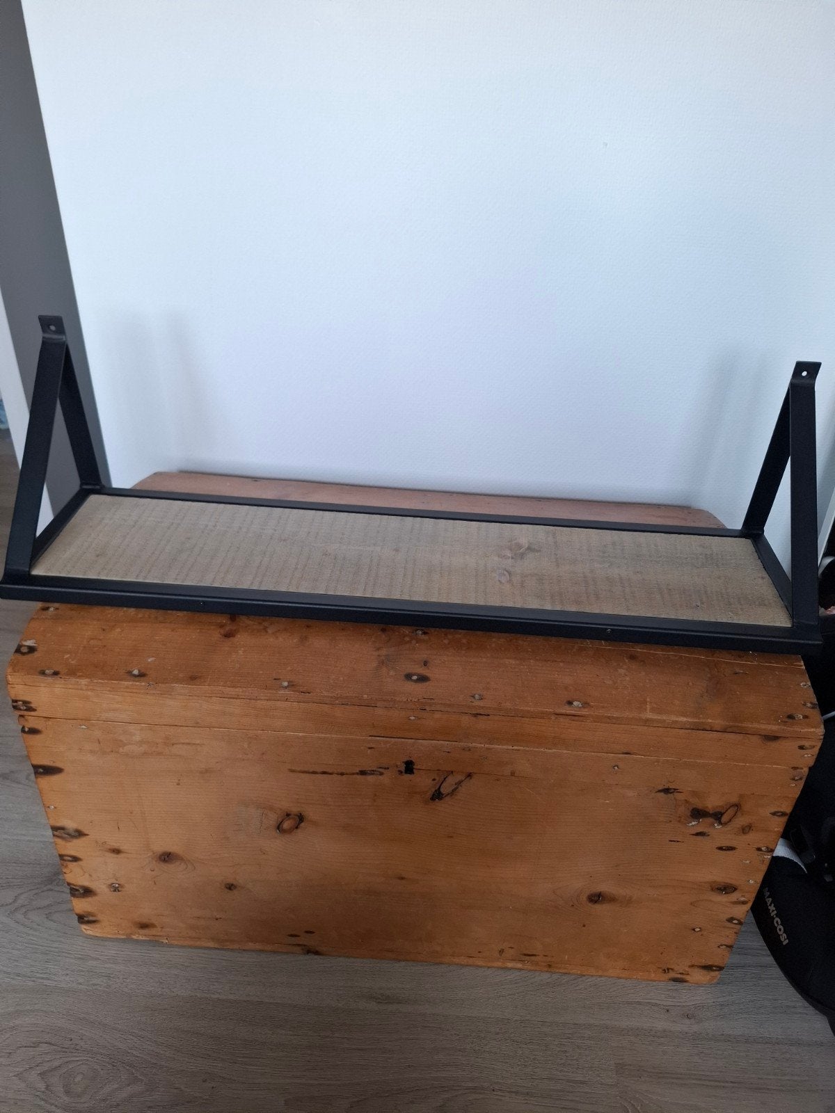Stalen wandplank  - Industrieel design, Ophalen of Verzenden, Zo goed als nieuw