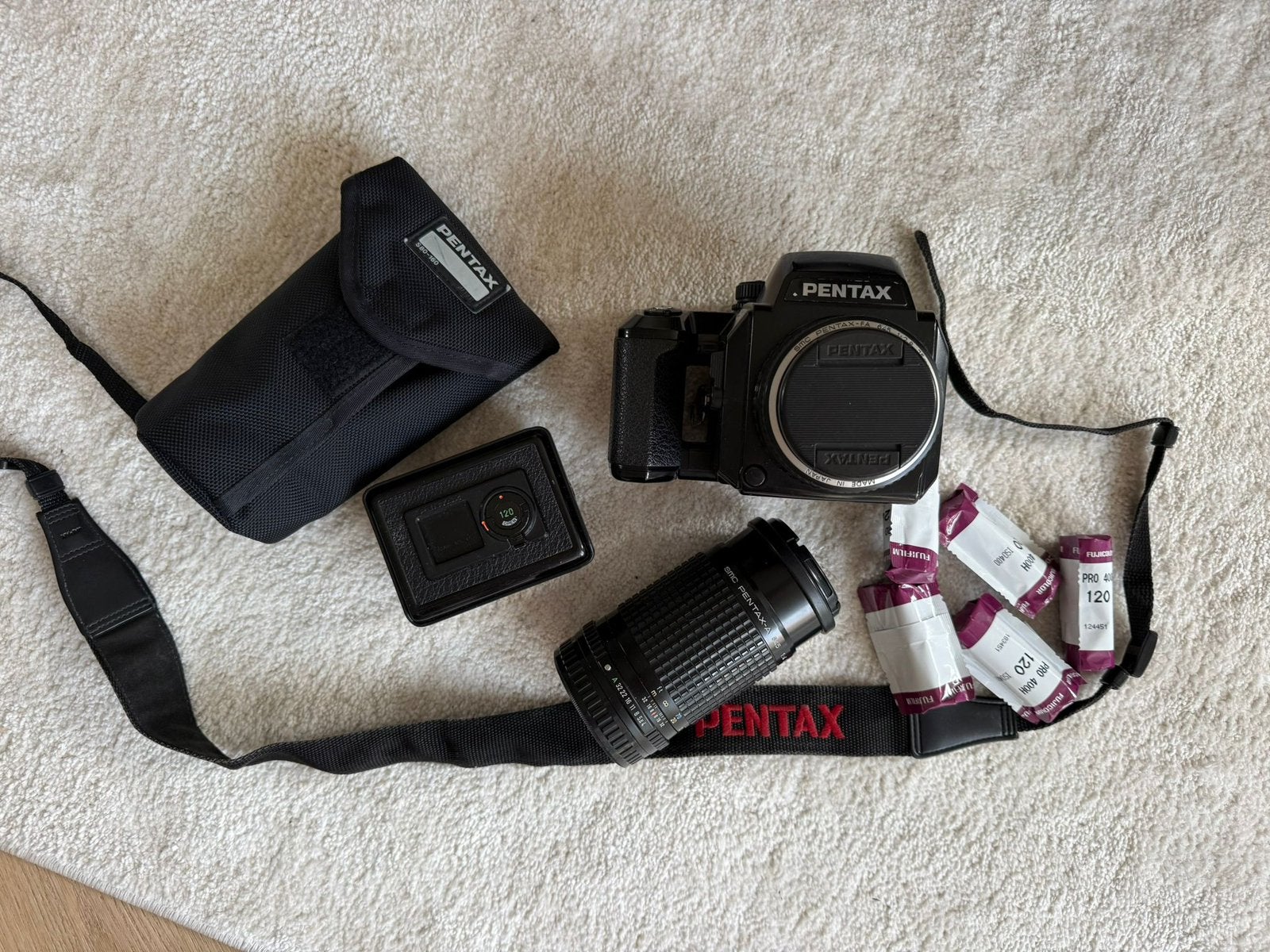 Pentax 645N Medium Format Filmcamera, Ophalen of Verzenden, Zo goed als nieuw, 4 t/m 7 keer, 0 Megapixel
