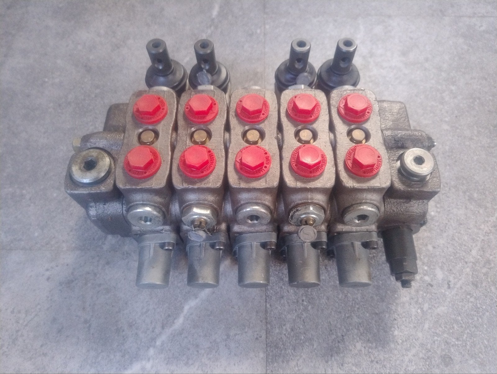 Hydraulisch ventielblok 5-voudig, Doe-het-zelf en Verbouw, Ophalen of Verzenden, Gebruikt