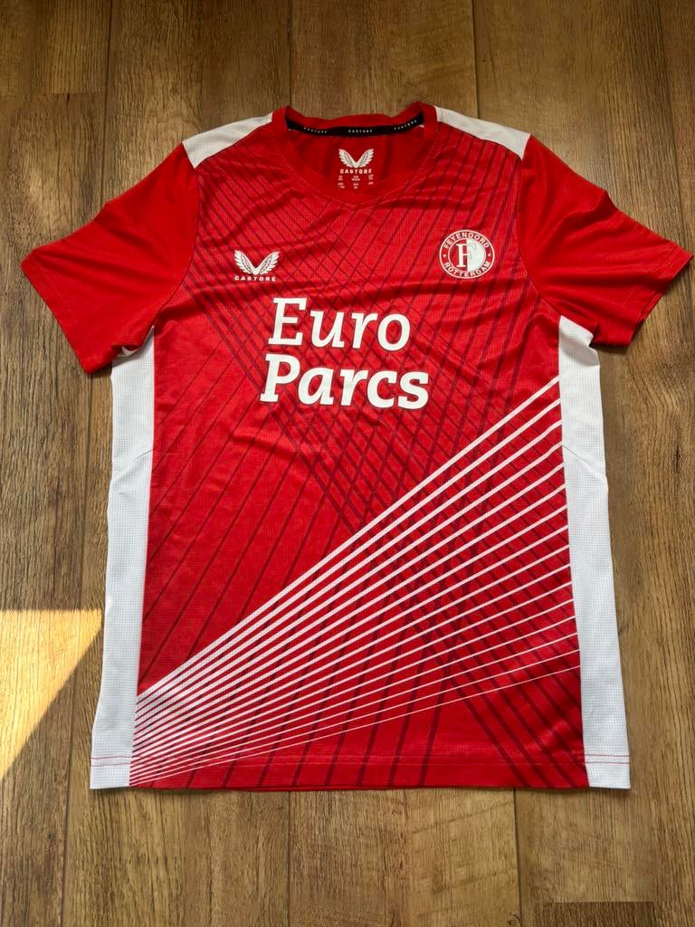 Feyenoord shirt 23/24 maat 164 – Castore training shirt, Maat XS of kleiner, Ophalen of Verzenden, Zo goed als nieuw, Shirt