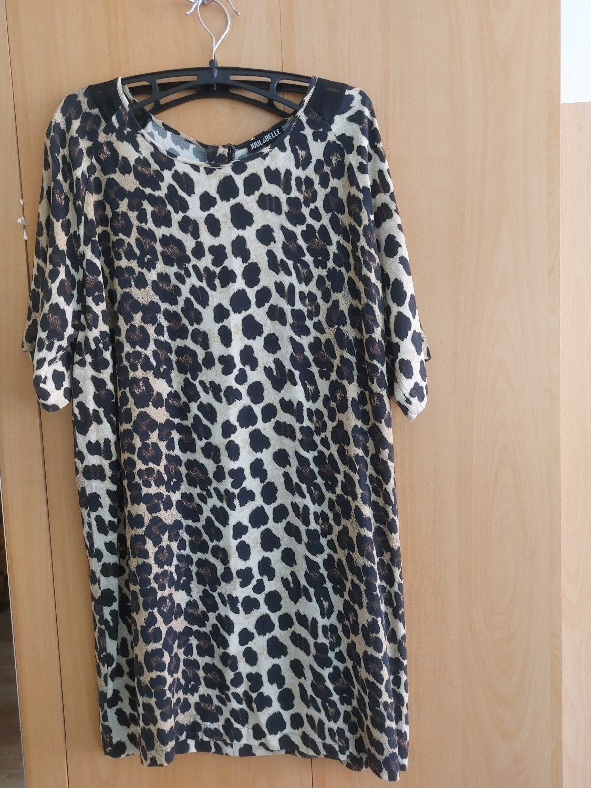 Leopardprint zomerjurk van Juul & Belle, maat L, Kleding | Dames, Jurken, Overige kleuren, Maat 42/44 (L), Ophalen of Verzenden