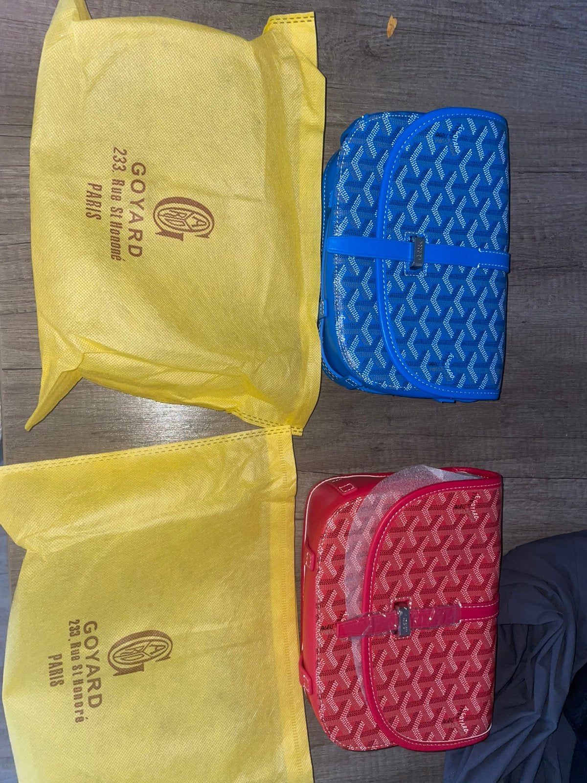 GOYARD Tassen - Blauw en Rood, Sieraden, Tassen en Uiterlijk, Tassen | Damestassen, Ophalen of Verzenden, Nieuw, Blauw, Overige typen