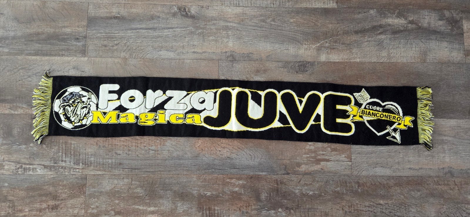 Sjaal Juventus, Verzamelen, Ophalen of Verzenden, Zo goed als nieuw, Buitenlandse clubs, Vaantje of Sjaal
