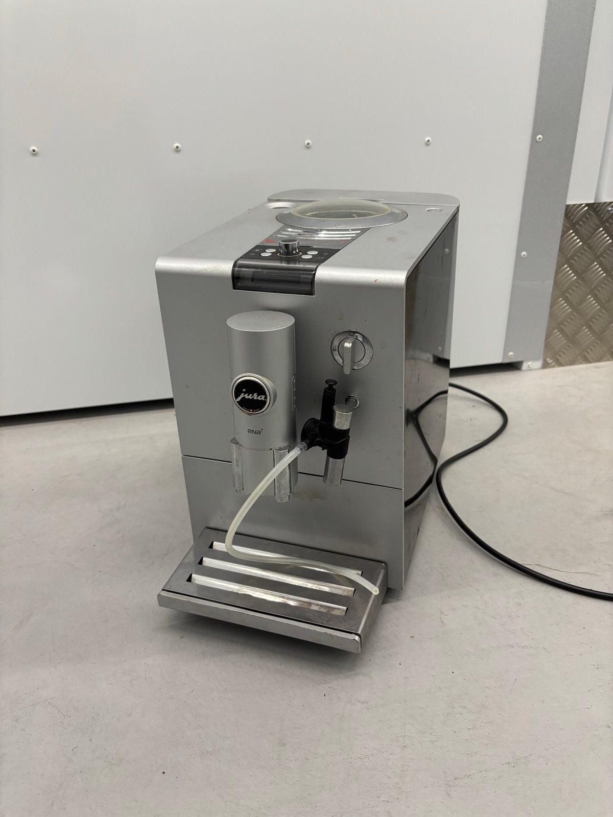 Jura ENA 7 Koffiemachine - Zilver - Gebruikt, Witgoed en Apparatuur, Koffiezetapparaten, Ophalen, Afneembaar waterreservoir, Gebruikt