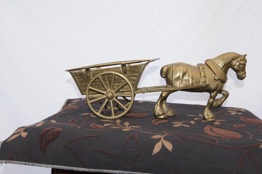 Paard en wagen, Ophalen of Verzenden, Koper
