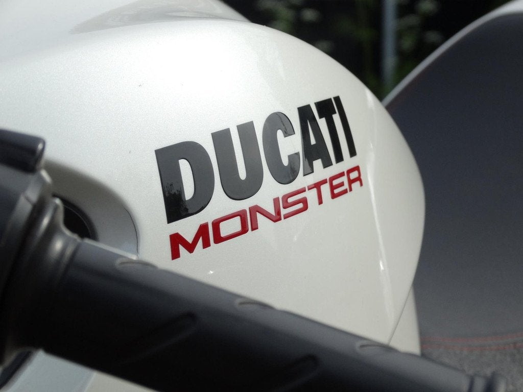 Ducati Tour Monster 696 - 2008 - NET GROTE BEURT - INCL SLOT, Motoren, Bedrijf, Meer dan 35 kW, Toermotor, 696 cc