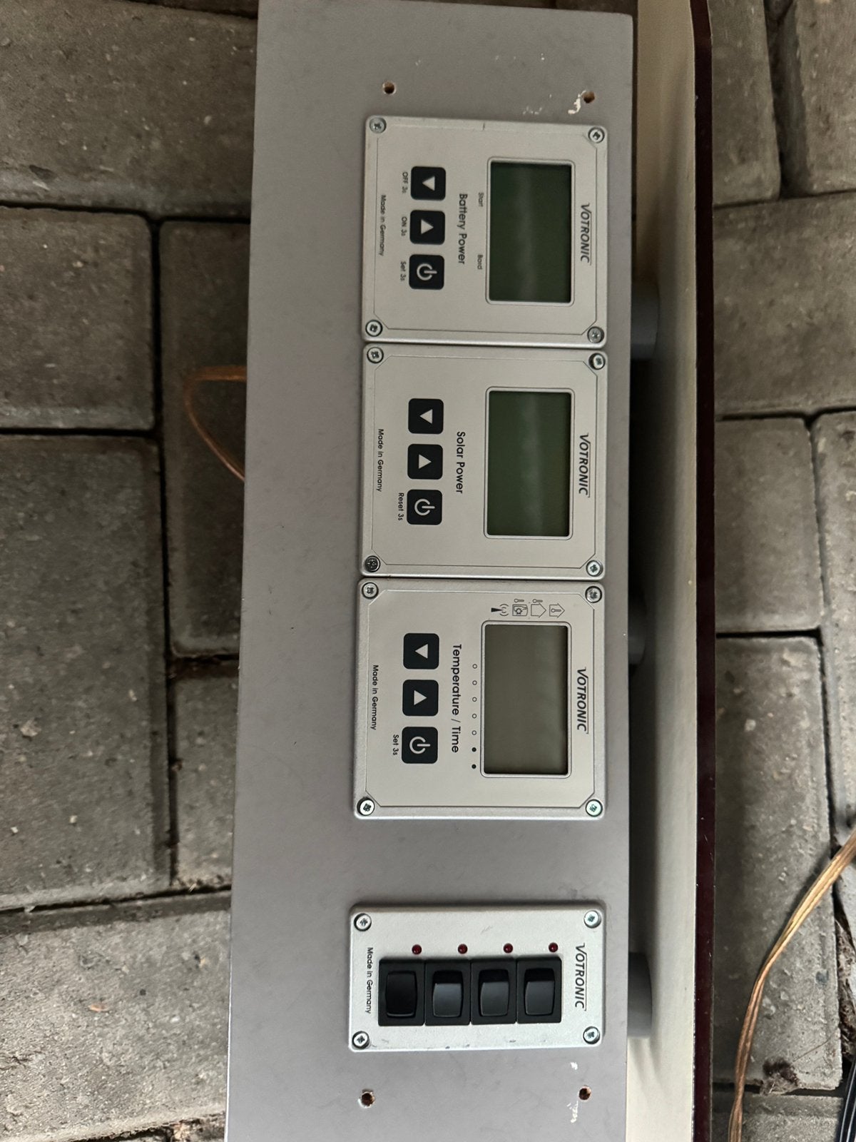 Votronic digitale meters Battery power, Solar power, Temp, Caravans en Kamperen, Camper-accessoires, Ophalen, Gebruikt