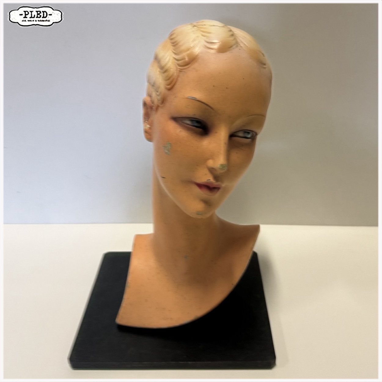 Vrouwelijke art deco hoedenhoofd, circa 1920, Antiek en Kunst, Ophalen