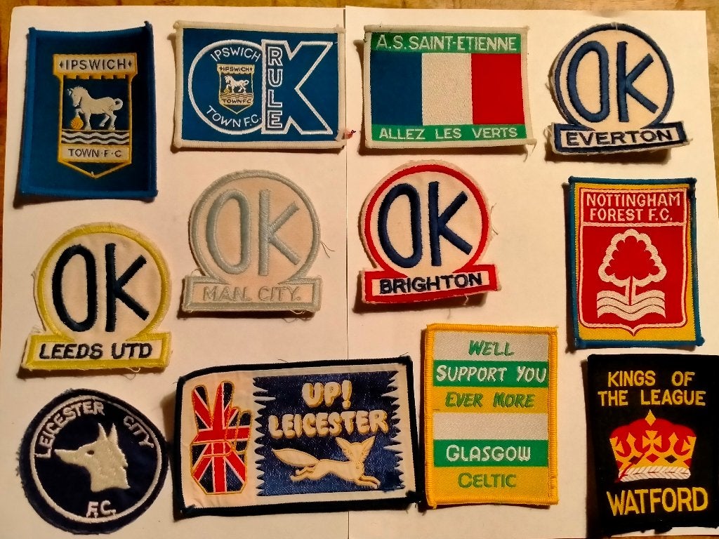 Ipswich Town Brighton Leeds United voetbal vintage patches, Ophalen of Verzenden, Zo goed als nieuw, Buitenlandse clubs, Overige typen