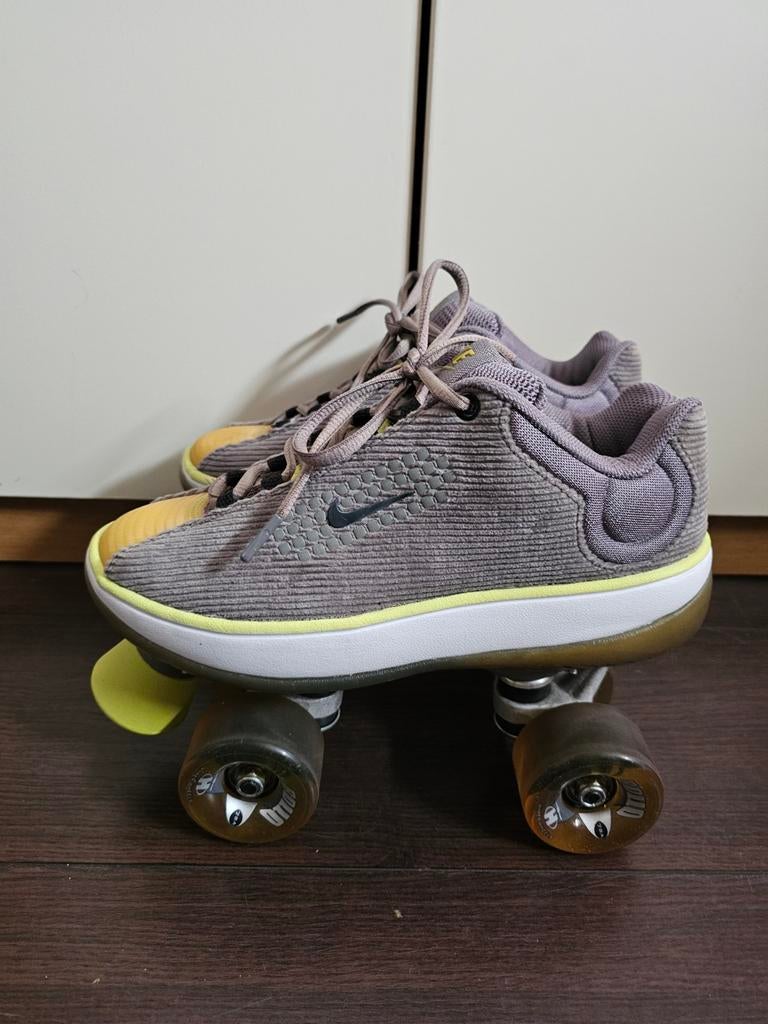 Rollerskates Nike grijs/geel maat 39, Overige merken, Overige typen, Ophalen of Verzenden, Zo goed als nieuw
