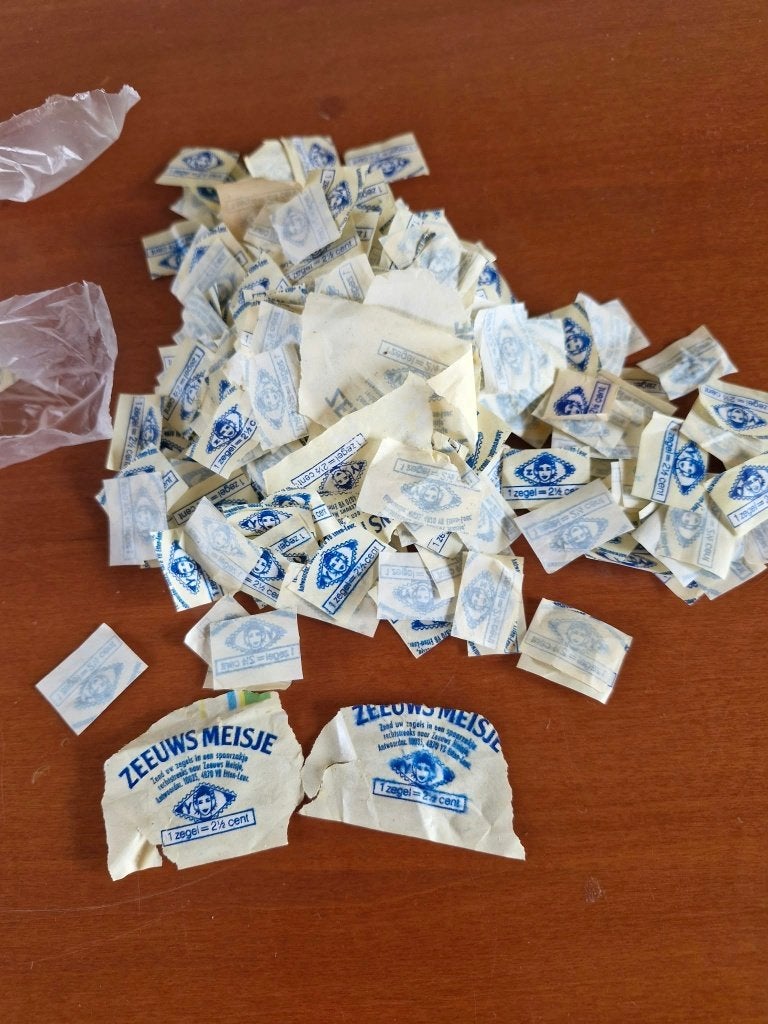 zeeuws meisje zegels nostalgie, Ophalen, Gebruikt
