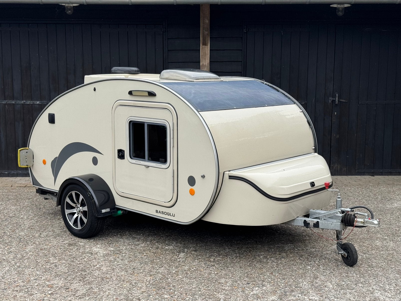 Prachtige Caretta Basoglu 1500 Teardrop MiniCaravan 700KG, Overige merken, Vast bed, Tot en met 2, Particulier