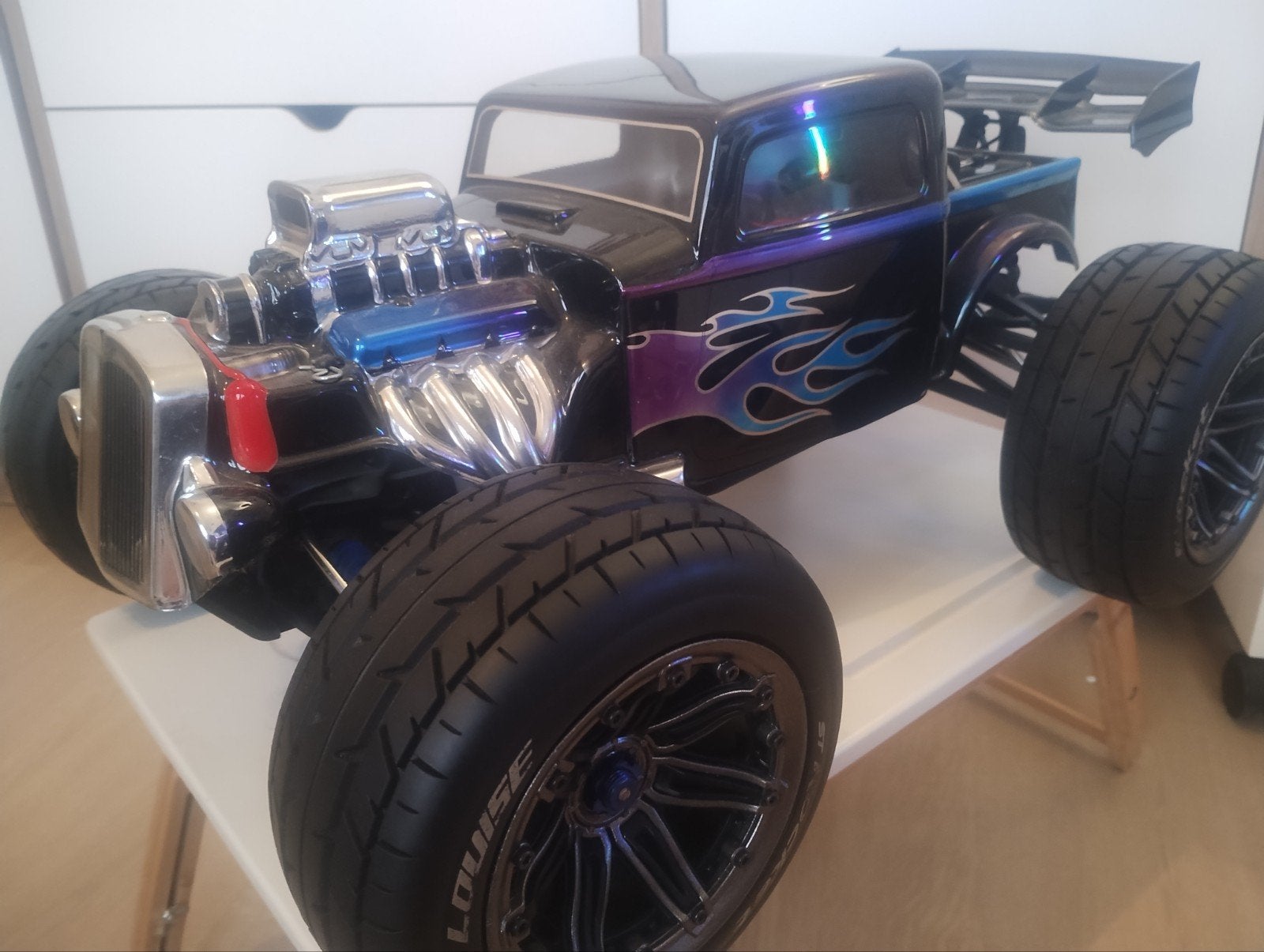 Unieke Traxxas E-Revo 1/8 6s castle combo met Hot Rod body, Ophalen of Verzenden