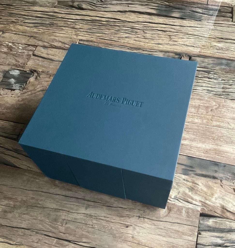 AUDEMARS PIGUET BOX SET, Sieraden, Tassen en Uiterlijk, Horloges | Heren, Ophalen of Verzenden, Zo goed als nieuw, Staal, Overige merken