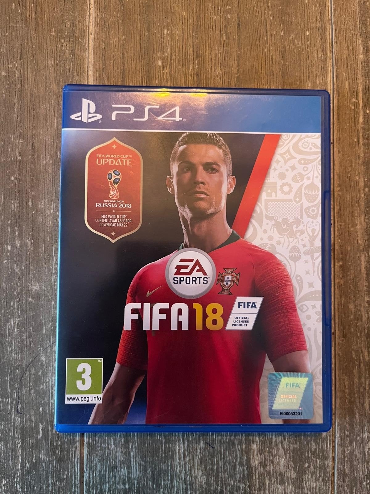 FIFA 18 PS4 - Inclusief FIFA World Cup Update, Ophalen of Verzenden, Zo goed als nieuw, Eén computer, Sport