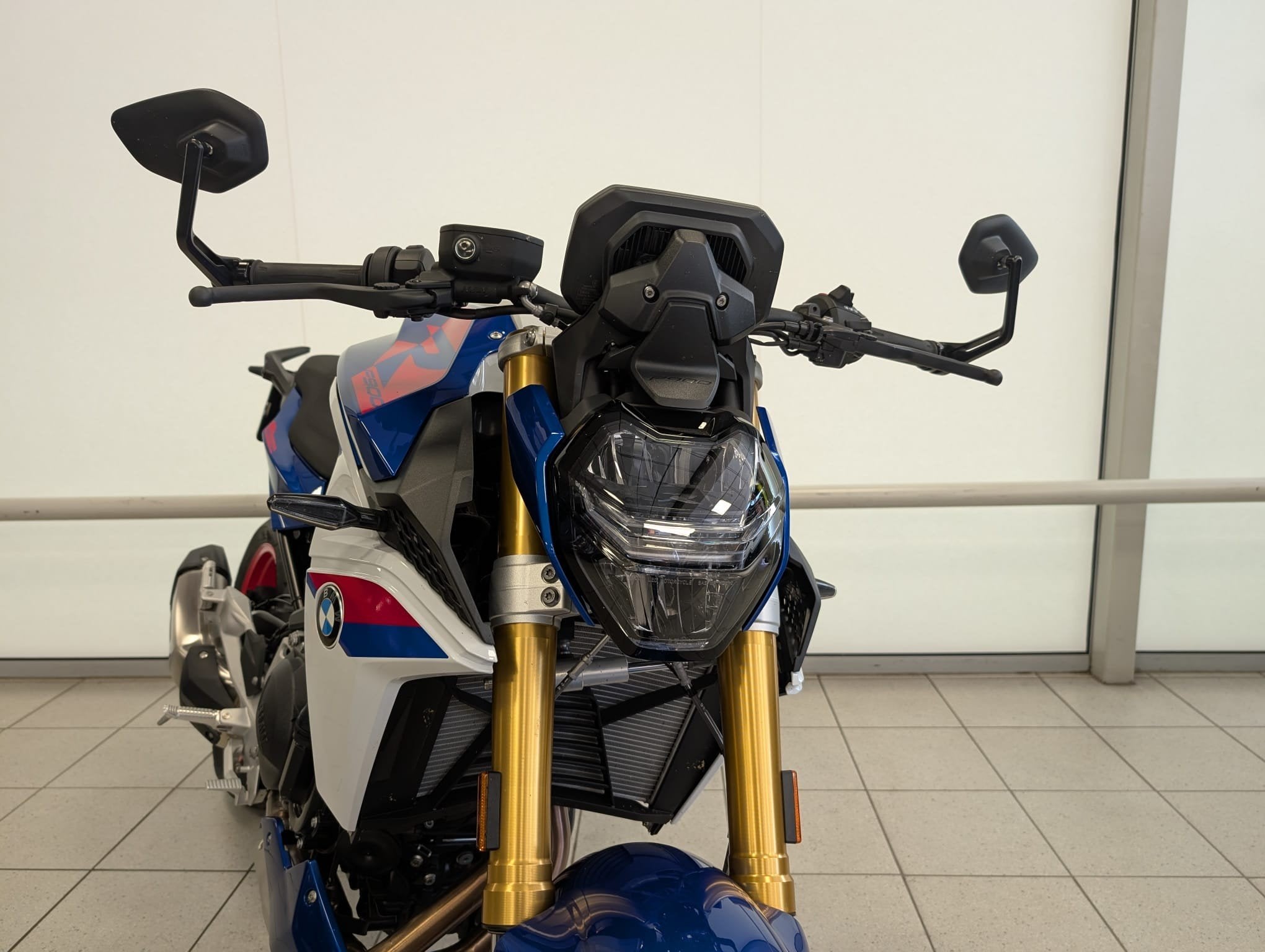 BMW F 900 R (bj 2025), Motoren, Algemeen-motorrad@bmw.nl, Bedrijf, Einsteinlaan 5
2289 CC  Rijswijk ZH, NL, BMW Nederland BV