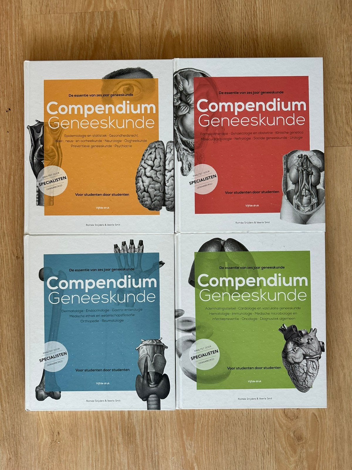 Compendium geneeskunde editie 1-4, vijfde druk, Boeken, Studieboeken en Cursussen, Ophalen of Verzenden, Beta, Zo goed als nieuw