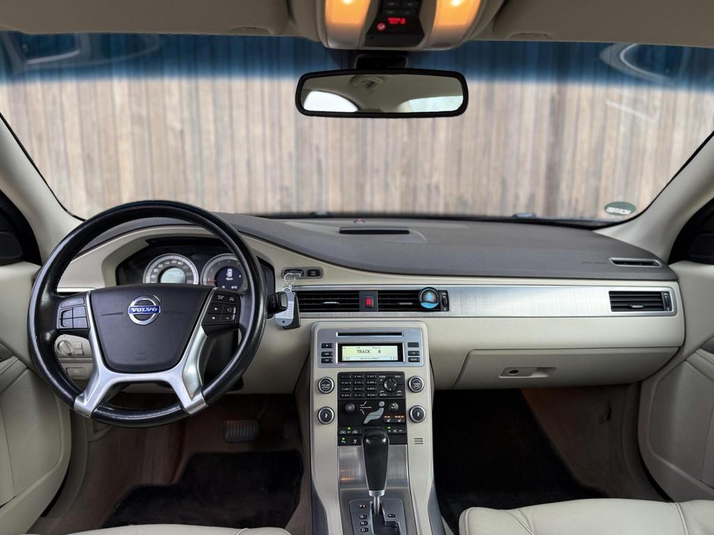 Volvo S80 2.0 T5 241pk Momentum | BI-Xenon Koplampen| NL-Aut, Auto's, Euro 5, 4 cilinders, Automatische klimaatregeling, 1499 kg