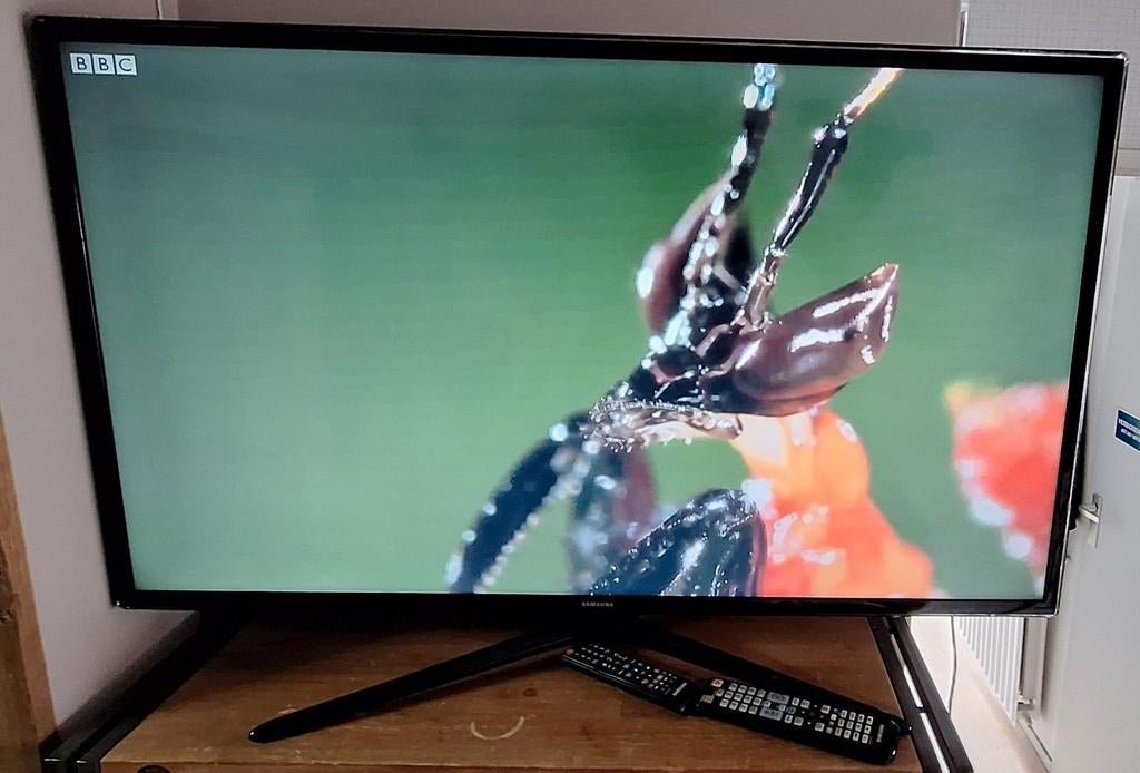 Samsung 46 inch tv, Ophalen, Gebruikt, 50 Hz, Samsung