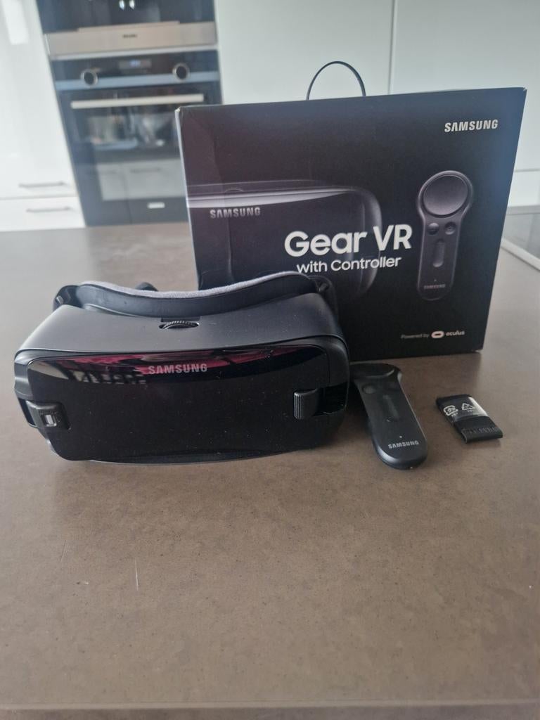 Samsung Gear VR met Controller - Virtual Reality Headset, Ophalen